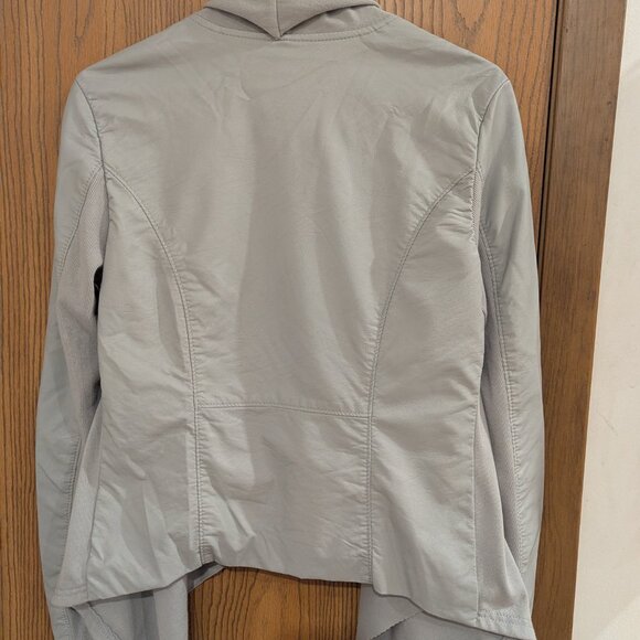 BlankNYC Gray Faux Leather Drape Asymmetrical Moto Zip Jacket/Shirt-Size Medium - Picture 4 of 4